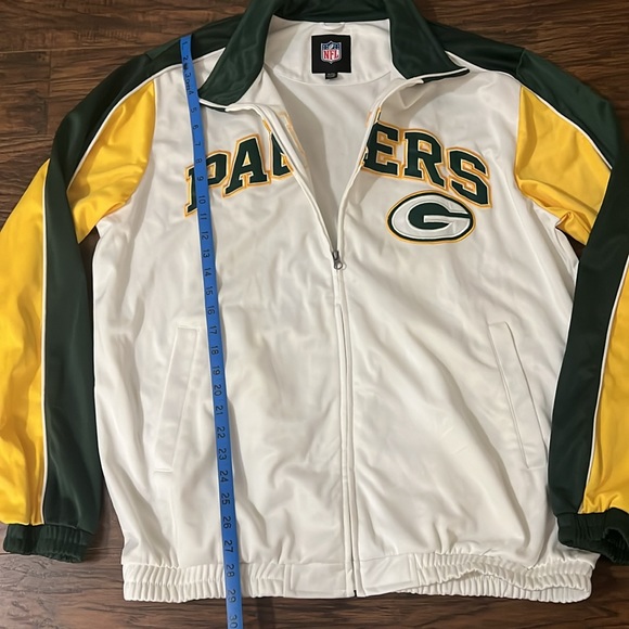 Green Bay Packers Embroidered NFL jacket - Picture 8 of 10